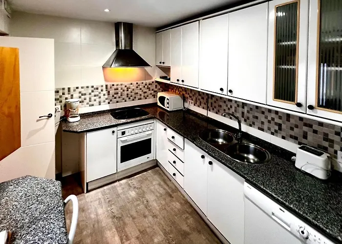 Plaza De Santiago - 2 Hab